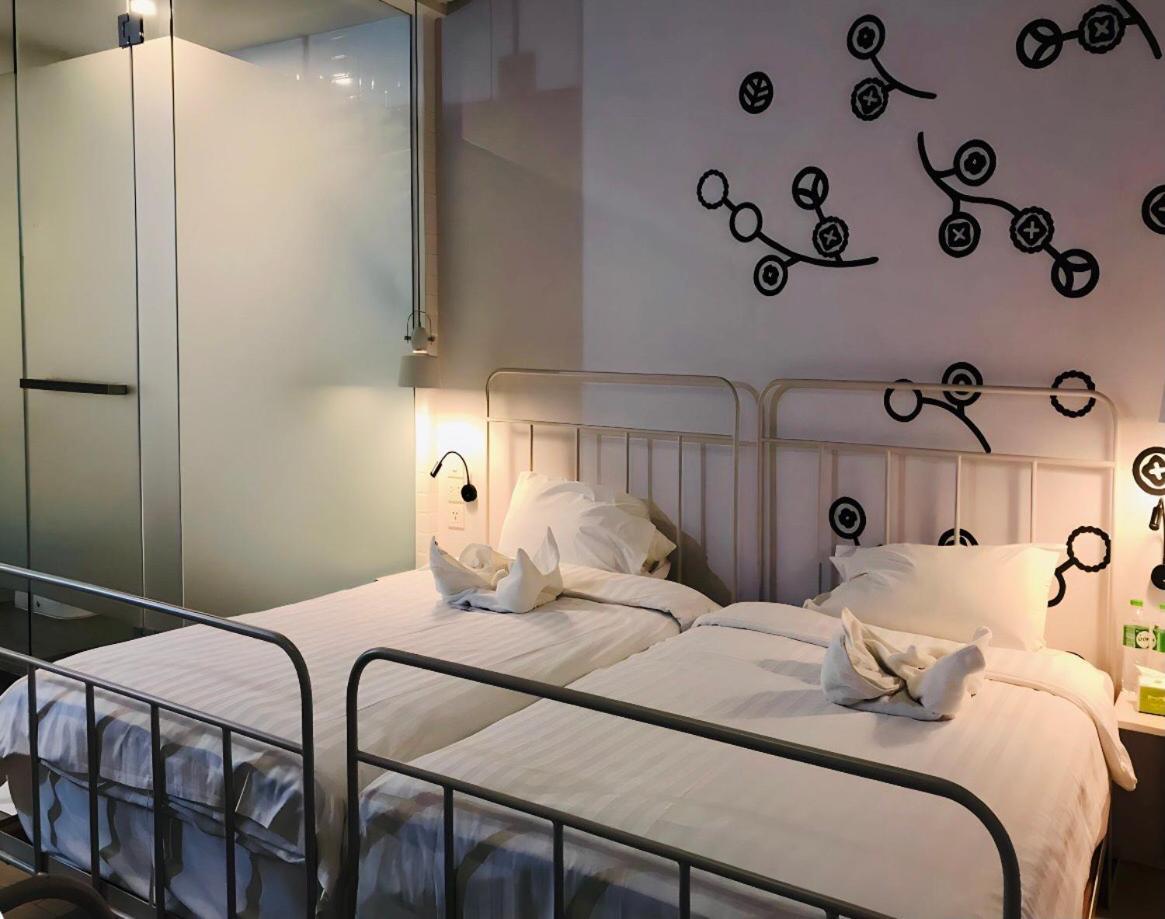 Bedspread Hostel (Adults Only) Bangkok Exteriér fotografie