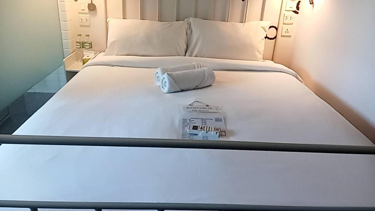 Bedspread Hostel (Adults Only) Bangkok Exteriér fotografie