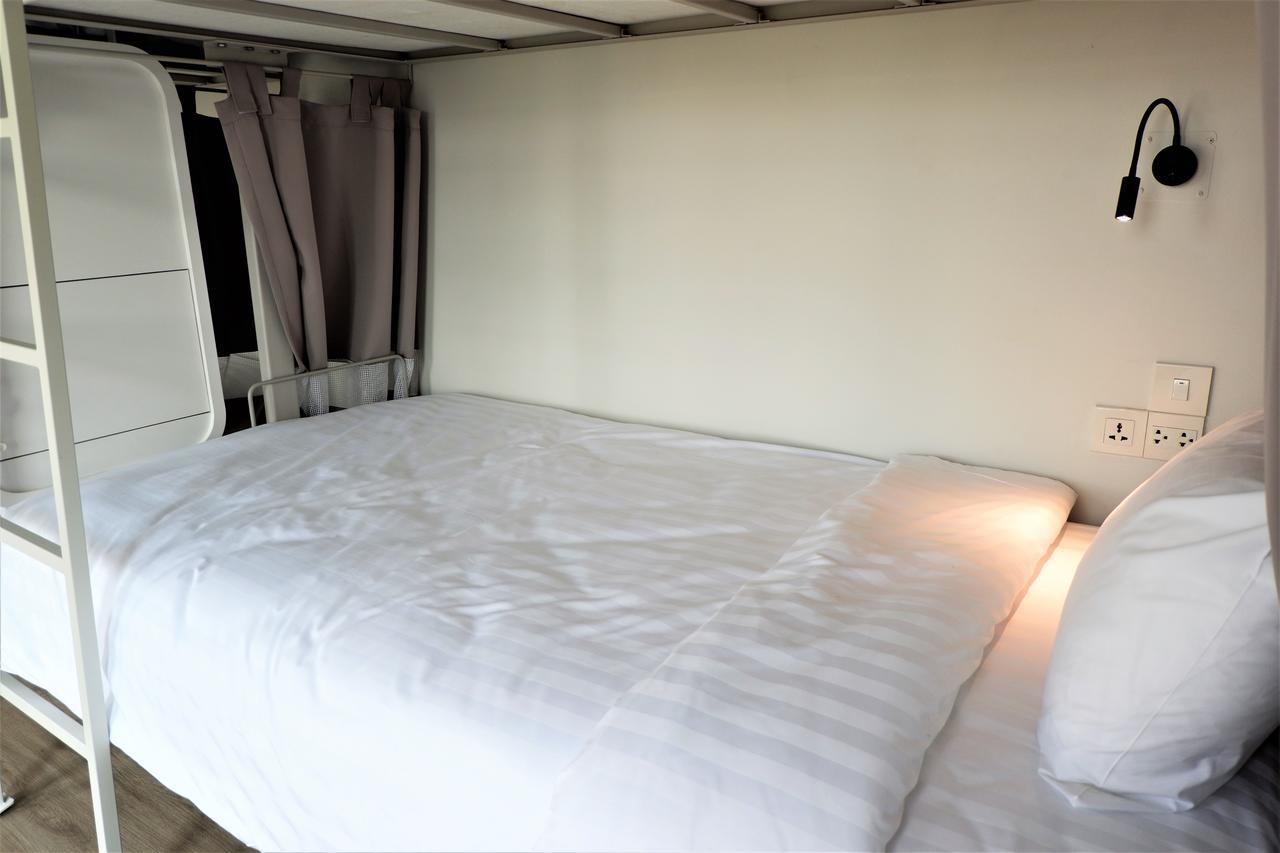 Bedspread Hostel (Adults Only) Bangkok Pokoj fotografie